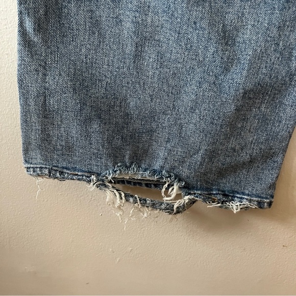 AMO Georgia High-Rise Flare Jeans in Medium Blue Size 31 NWT - Picture 10 of 10